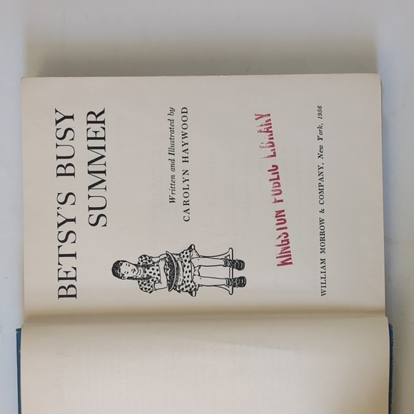 Betsy's Busy Summer - Carolyn Haywood - 1956 - Picture 3 of 13